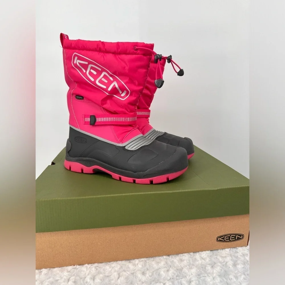 NIB KEEN Youth Pink Waterproof Snow Boots